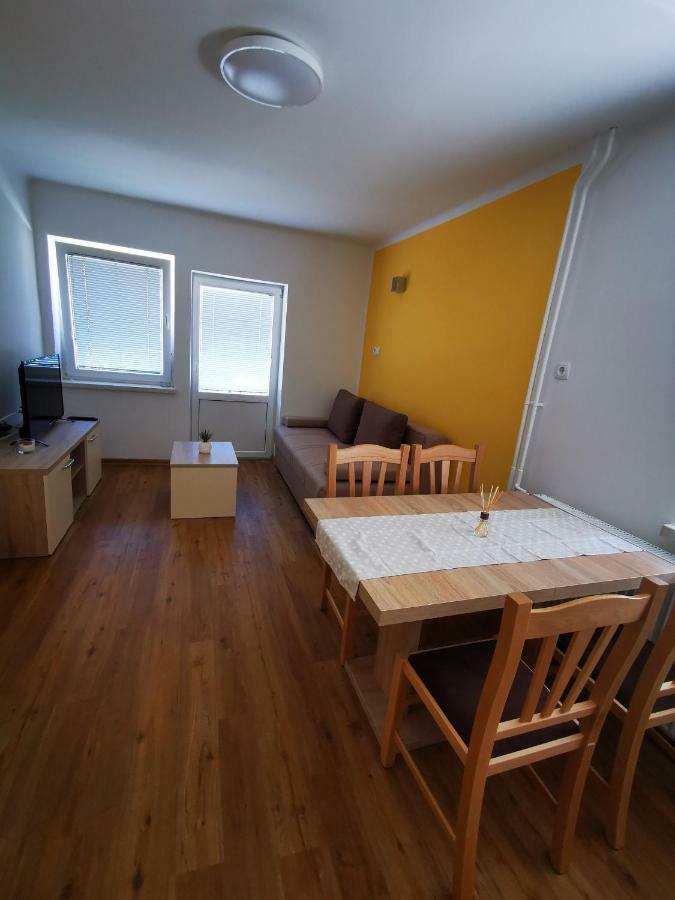 Apartmaji Tomsic Mojstrana Eksteriør billede